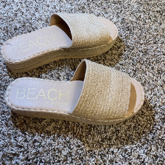 Coconuts by Matisse Woven Platform Slides - Picture 4 of 6